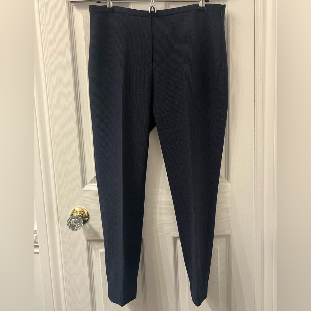 Tahari Black & Navy Pants